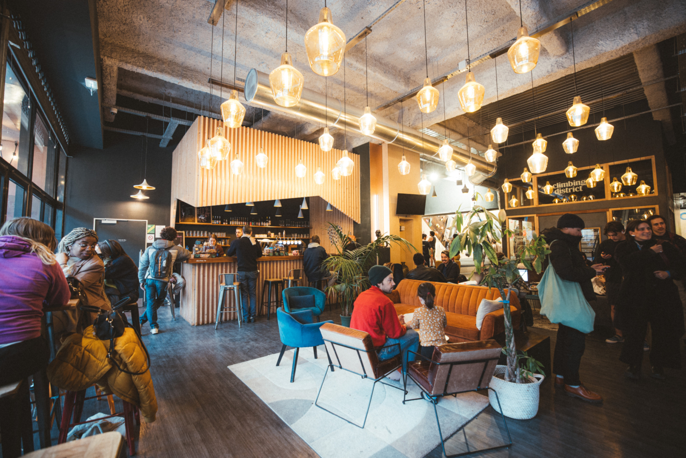 Climbing District - Salle d'escalade à Paris - Buttes-Chaumont ©Arthur Delicque